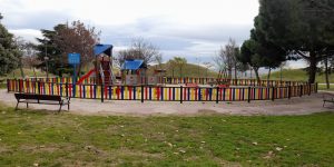 Área Infantil Parque Palomeras calle Asturianos