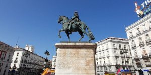 Estatua Ecueste Carlos III