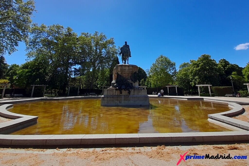 Monumento al General Martinez Campos en el Parque del Retiro