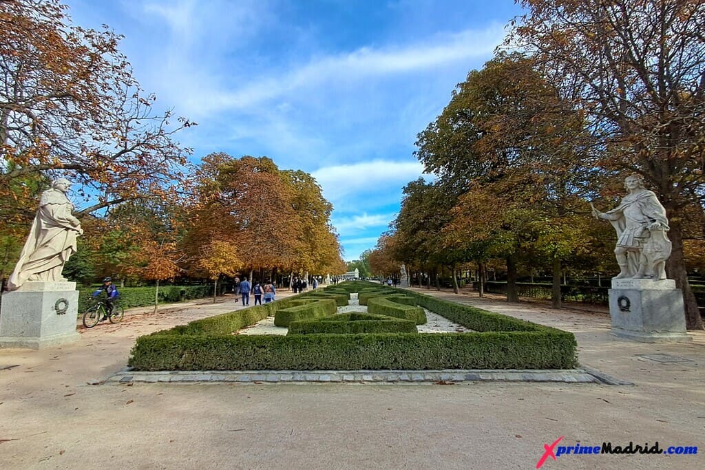 Paseo de las Estatuas parque del Retiro