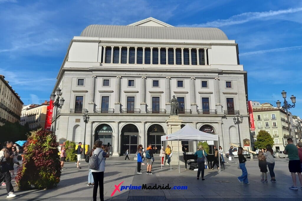 Plaza de Isabel II - Teatro Real