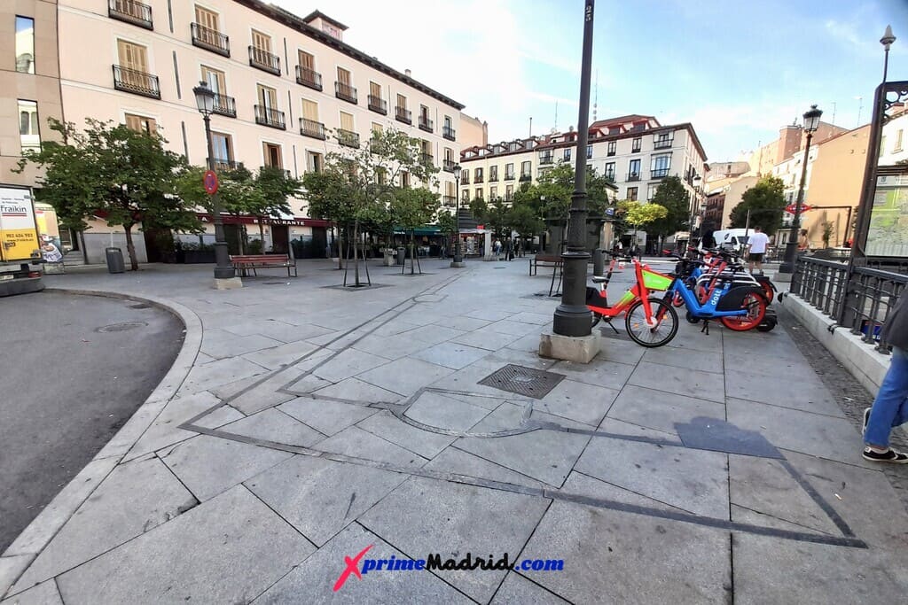 Plaza de Isabel II - Trazado Fuente Caños del Peral